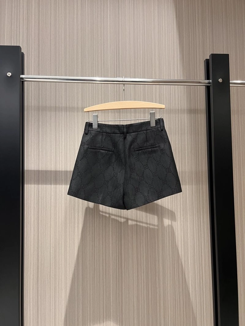 Neat Gucci Short Pants 124823