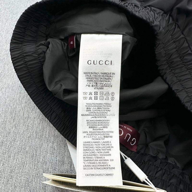 OdorResistant Gucci Short Pants 126270