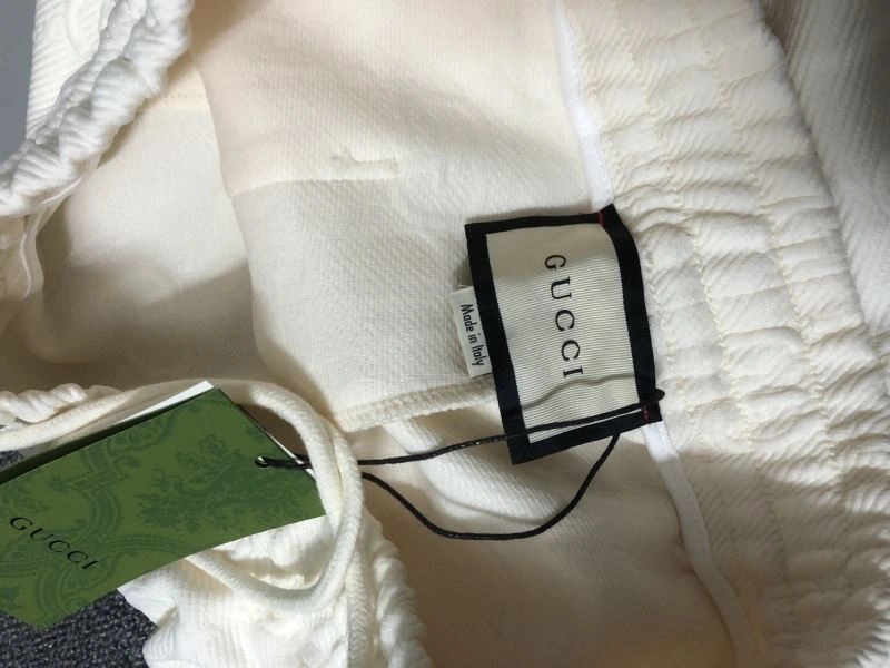 Gucci Short Pants Casual 126244