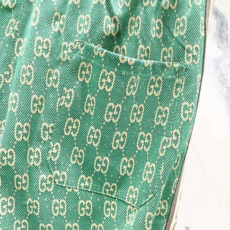 Lightweight Gucci Short Pants 125838