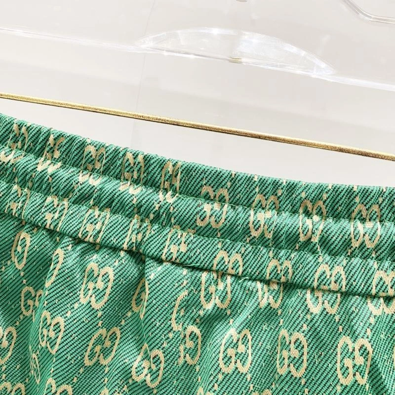 Lightweight Gucci Short Pants 125838