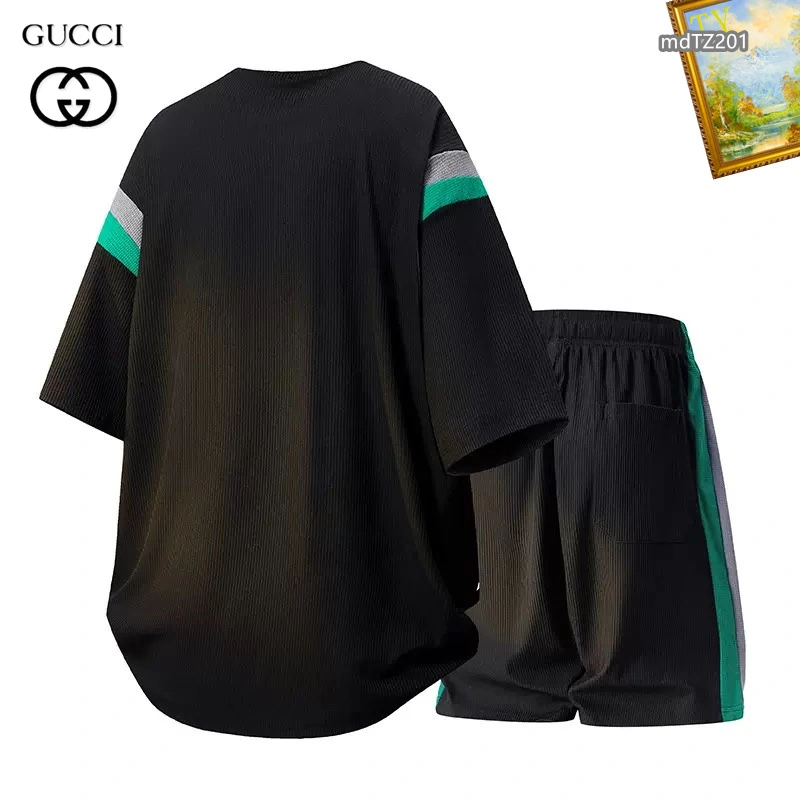 Gucci Short Suits WaterResistant 125045