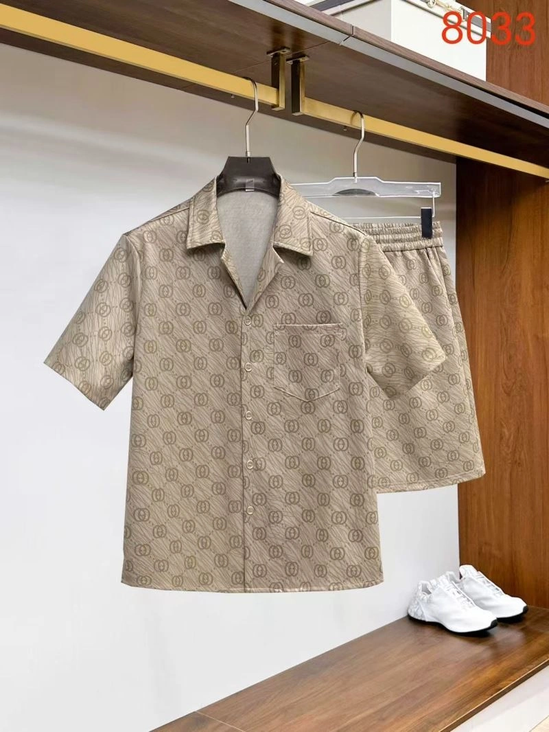 Gucci Short Suits Breathable 125033