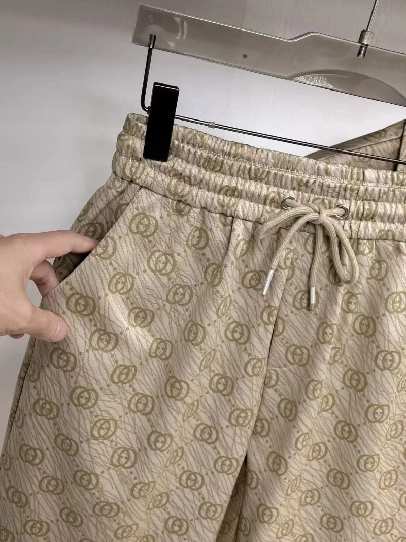 Gucci Short Suits Breathable 125033