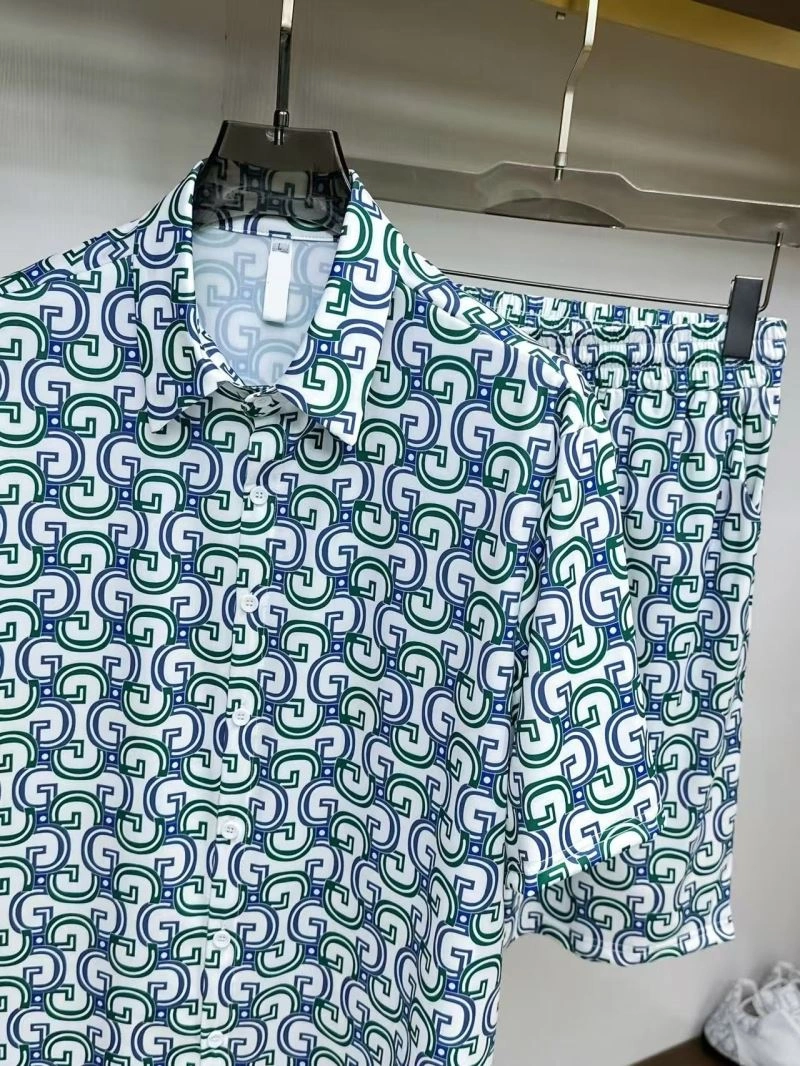 Gucci Short Suits GoAnywhere 125030