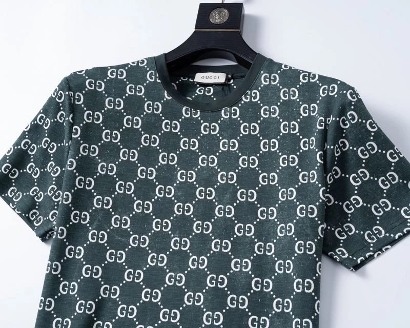 Gucci Short Suits FastDry 128508