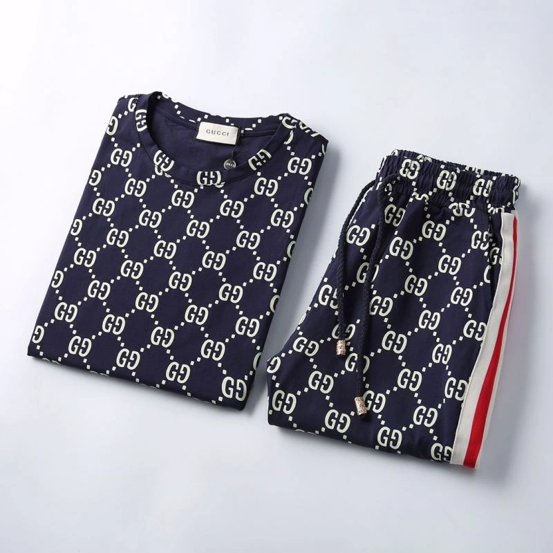 Gucci Short Suits Versatile 128509