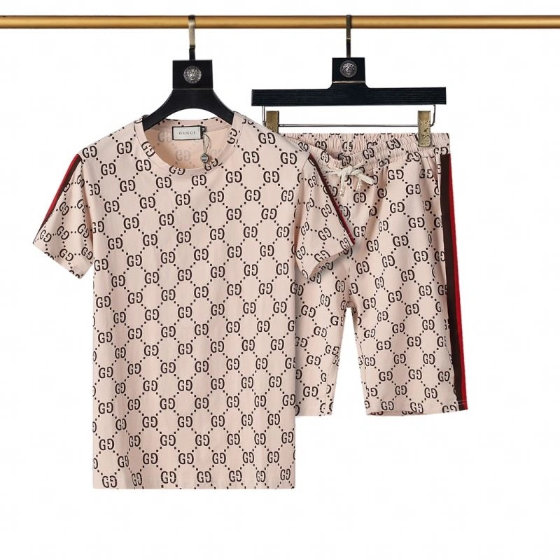 Gucci Short Suits Versatile 128509