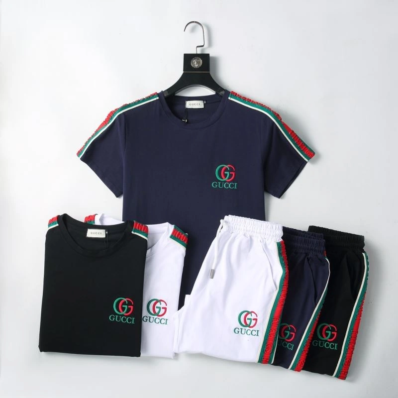 Gucci Short Suits Sporty 128498