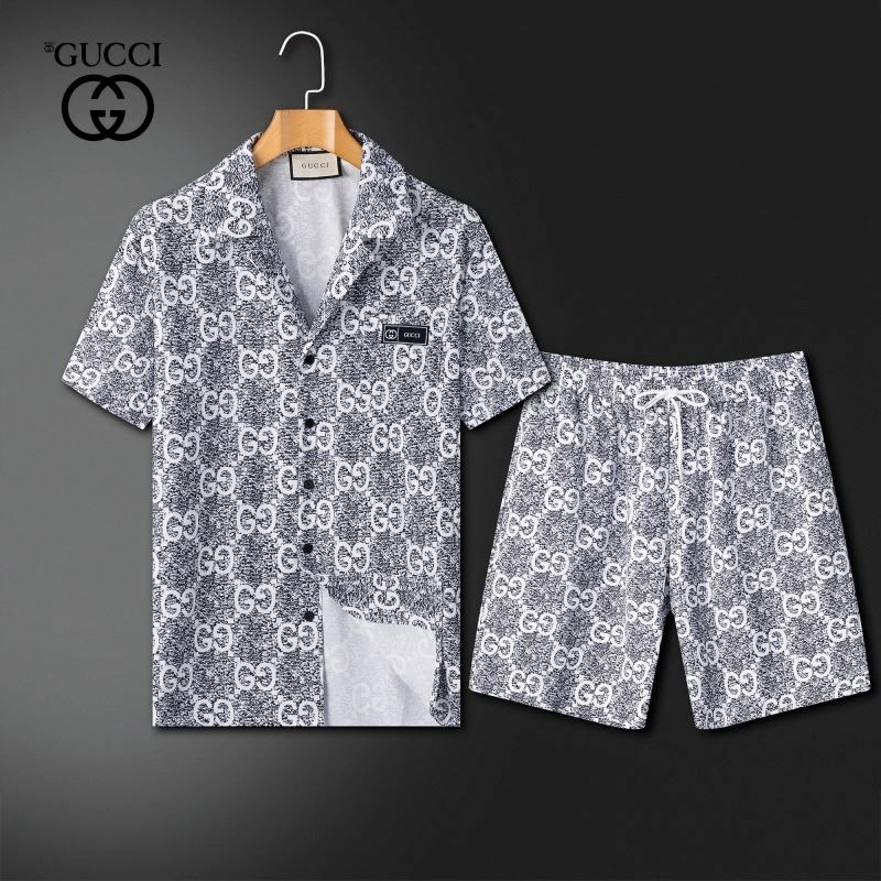 Gucci Short Suits Chic 128898
