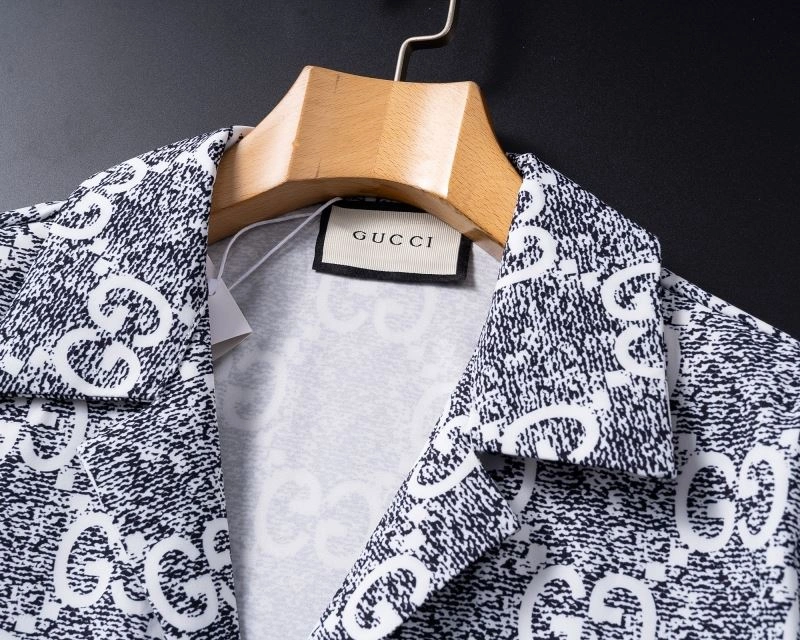 Gucci Short Suits Chic 128898