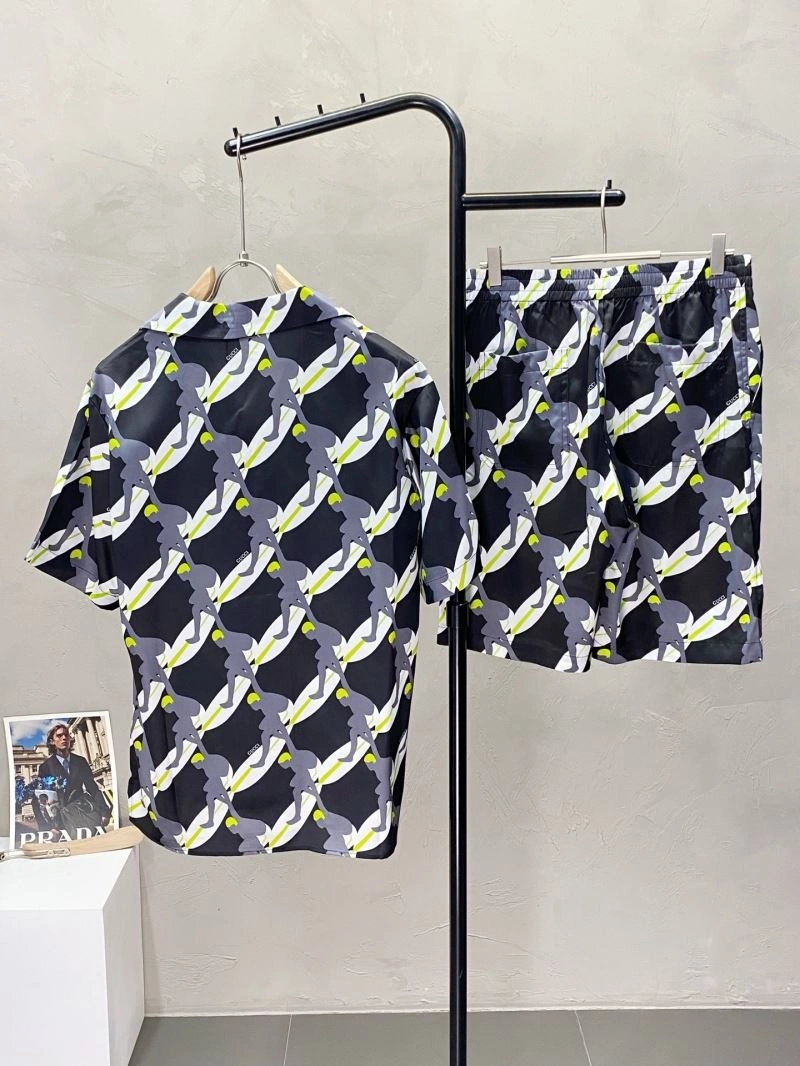 FashionForward Gucci Short Suits 127517