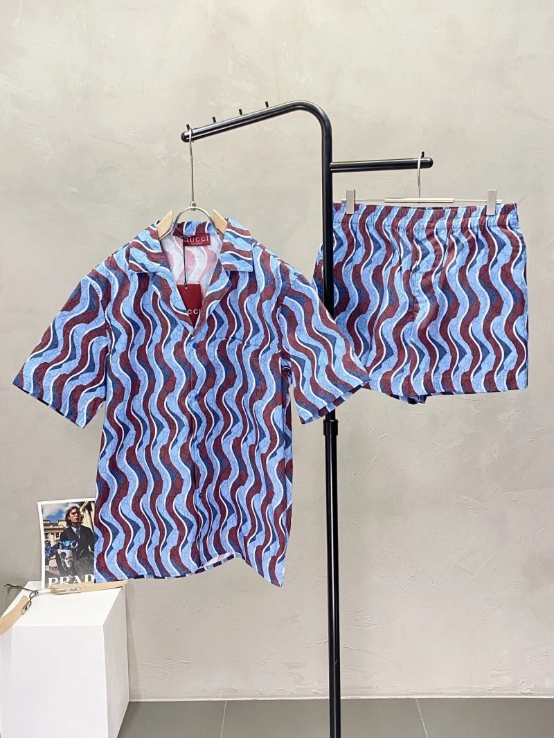 Gucci Short Suits FlexibleFit 127516