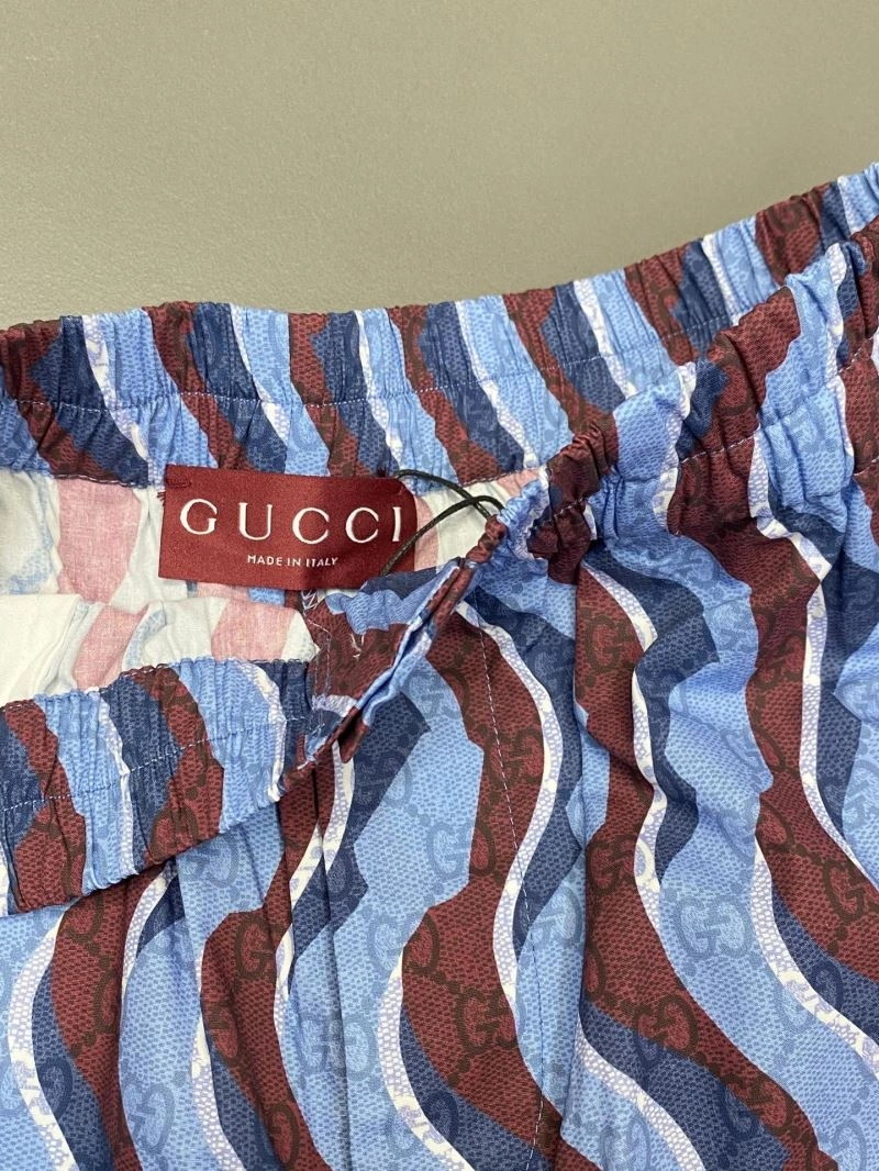 Gucci Short Suits FlexibleFit 127516