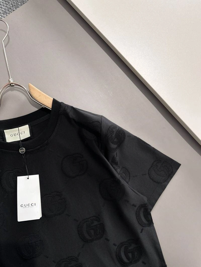 Gucci Short Suits DailyWear 127523