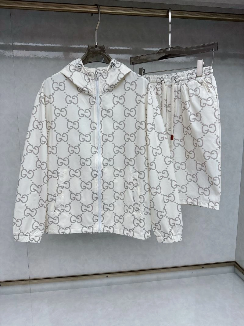 Gucci Short Suits Seasonal 127507