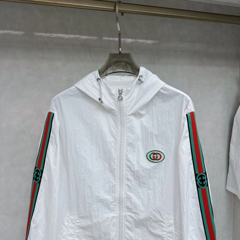 Gucci Short Suits Elegant 127526