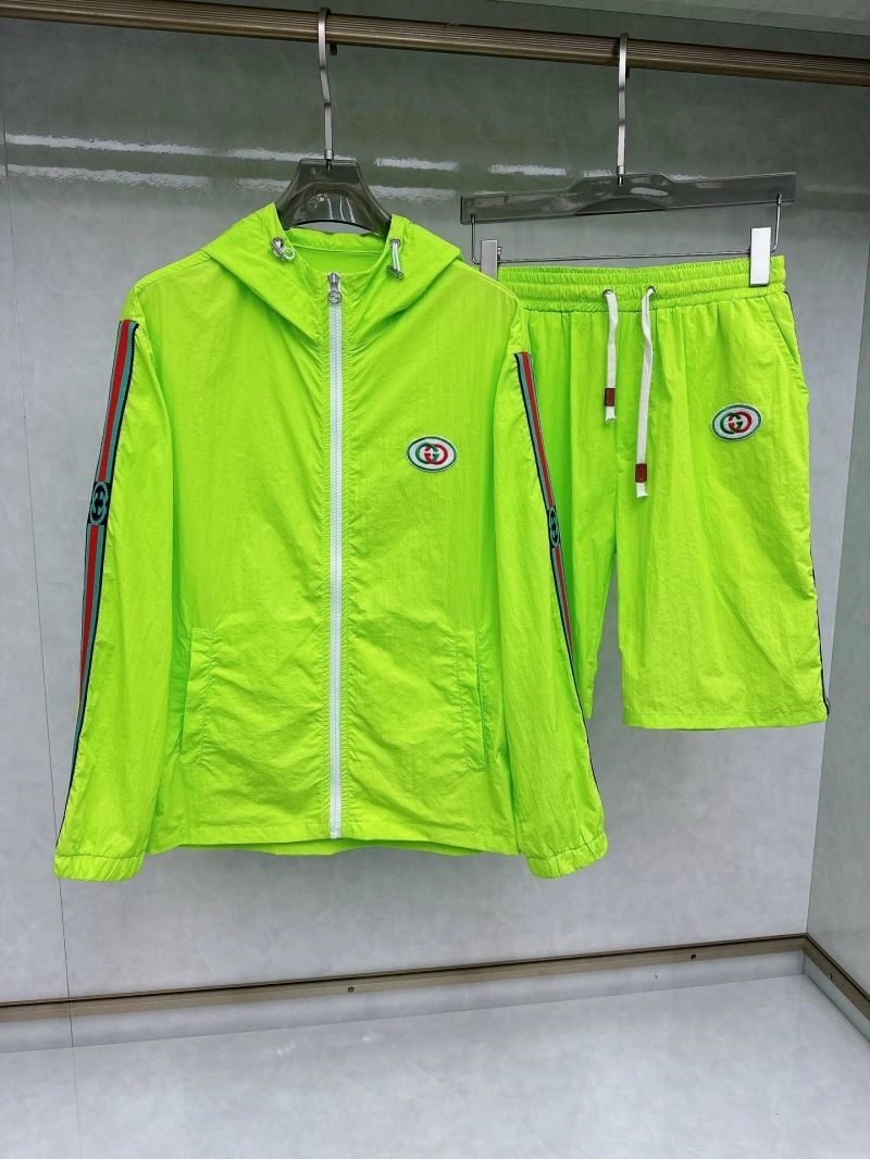 Gucci Short Suits WaterResistant 127518