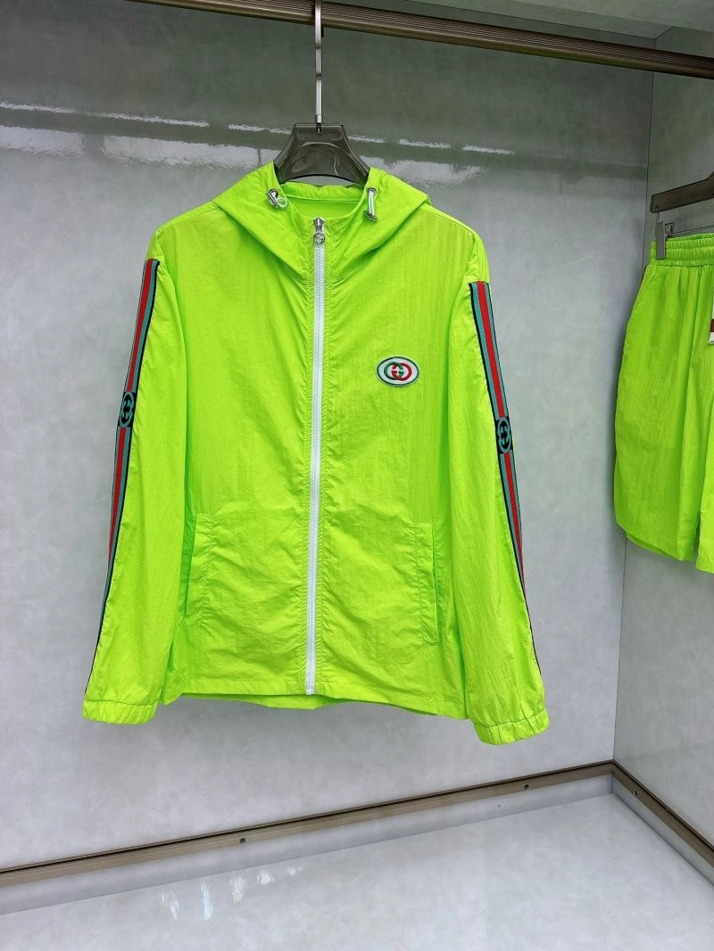 Gucci Short Suits WaterResistant 127518