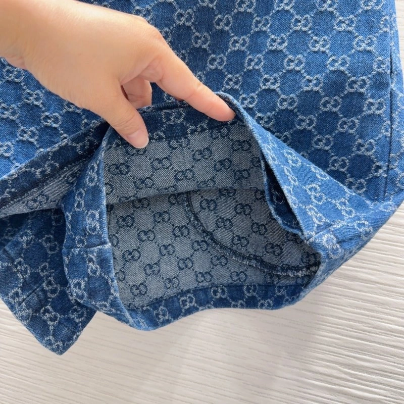WellDesigned Gucci Short Suits 124625