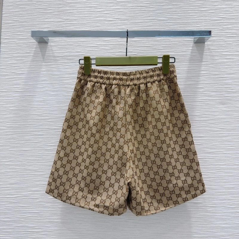Neat Gucci Short Suits 124627