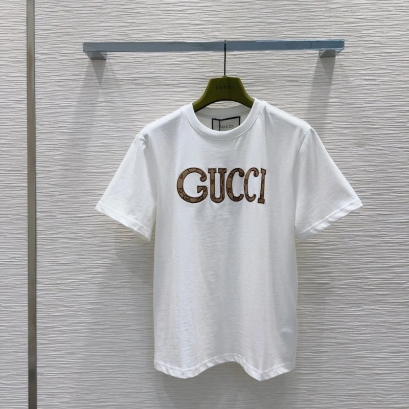 Neat Gucci Short Suits 124627