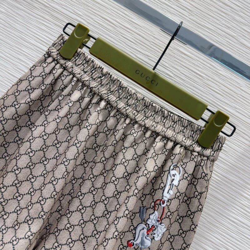 WeatherProof Gucci Short Suits 124929