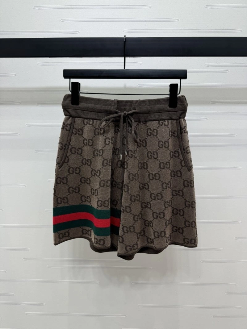 Gucci Short Suits StreetReady 124895