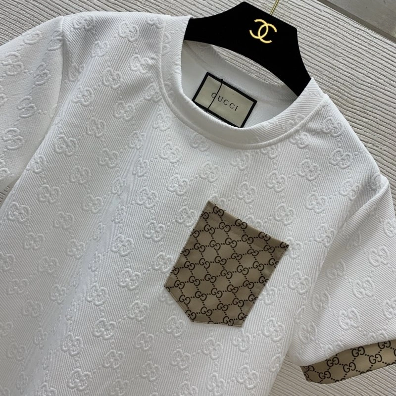 Gucci Short Suits FlexibleFit 124411