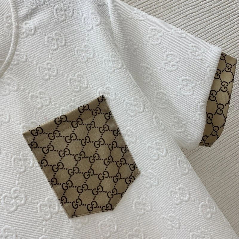 Gucci Short Suits FlexibleFit 124411