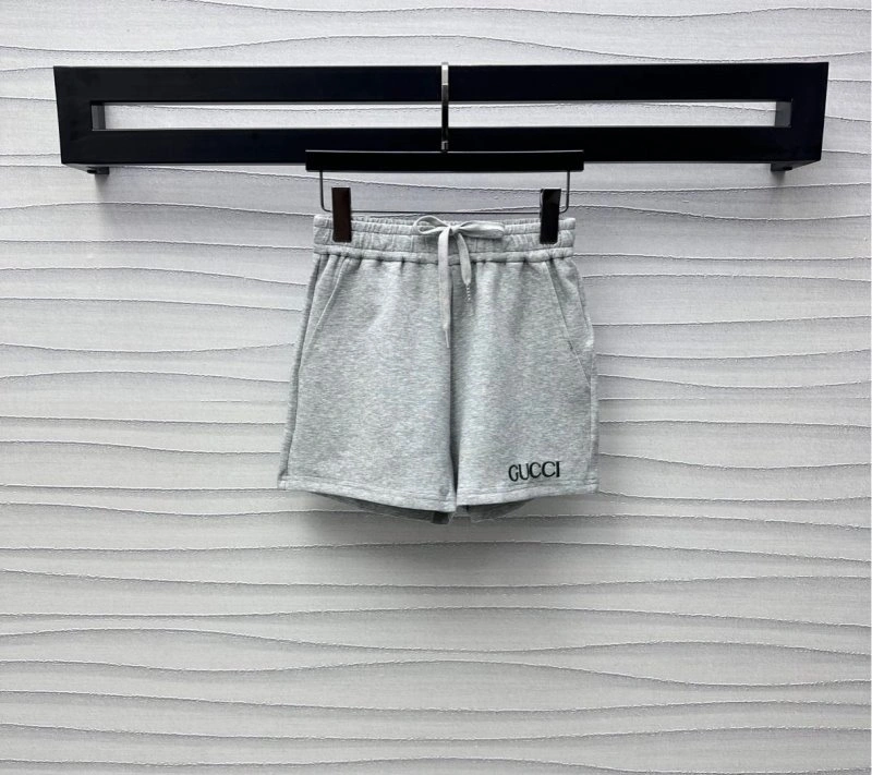 Gucci Short Suits Colorful 124409