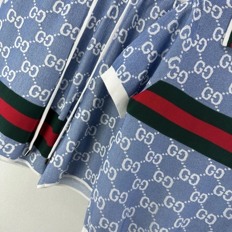 Lightweight Gucci Short Suits 124393