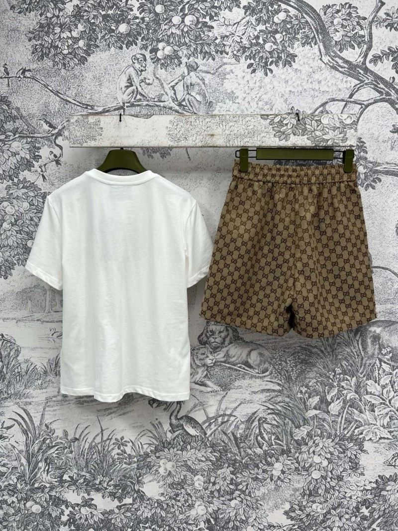 Gucci Short Suits ZipUp 124381