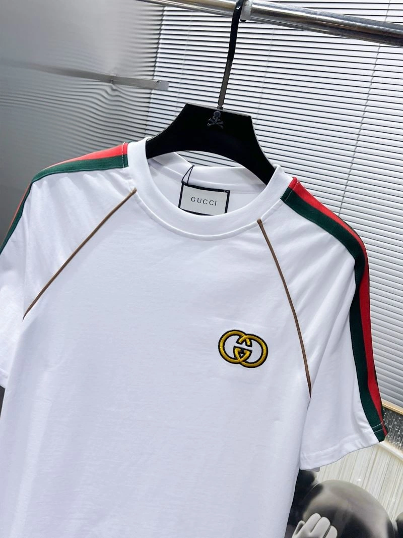 Gucci Short Suits Casual 127211