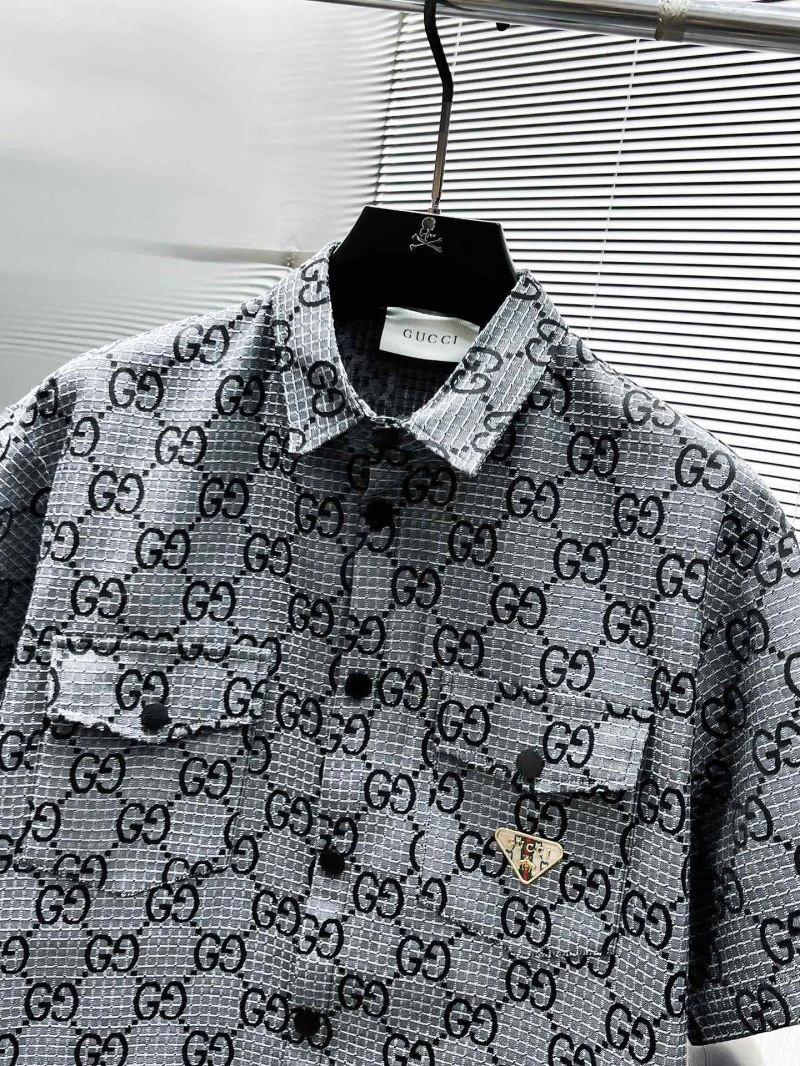 Gucci Short Suits StreetReady 126727