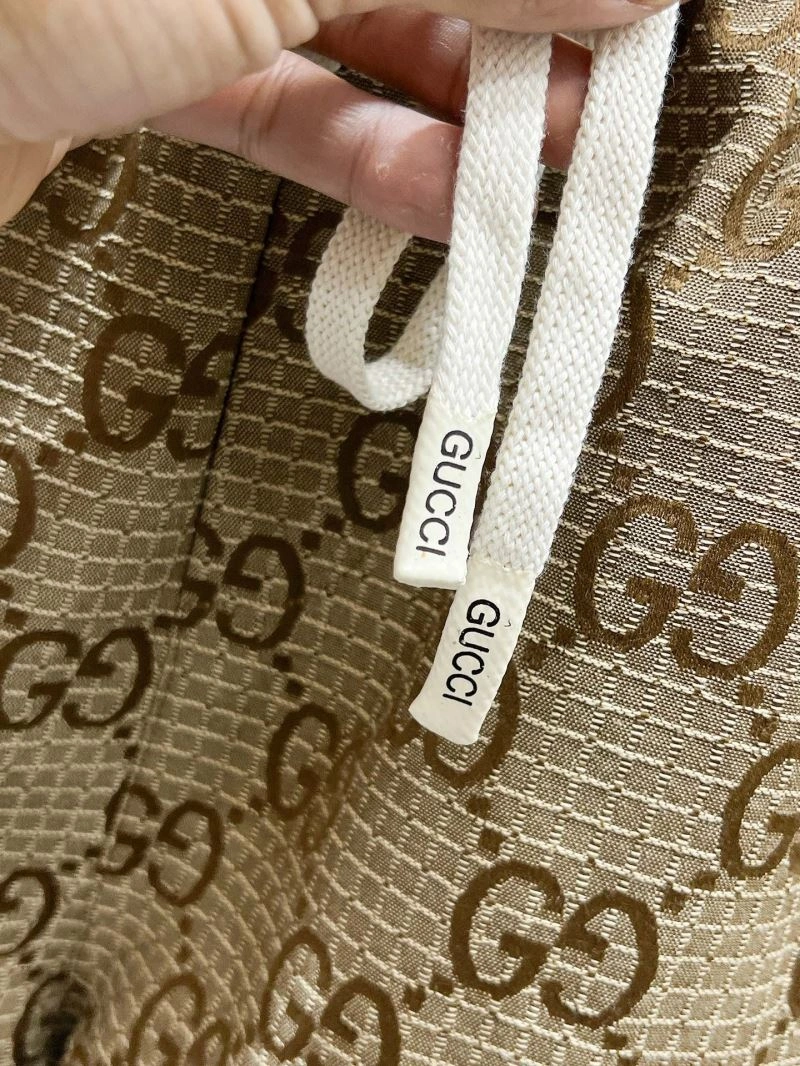 Gucci Short Suits Supportive 126711
