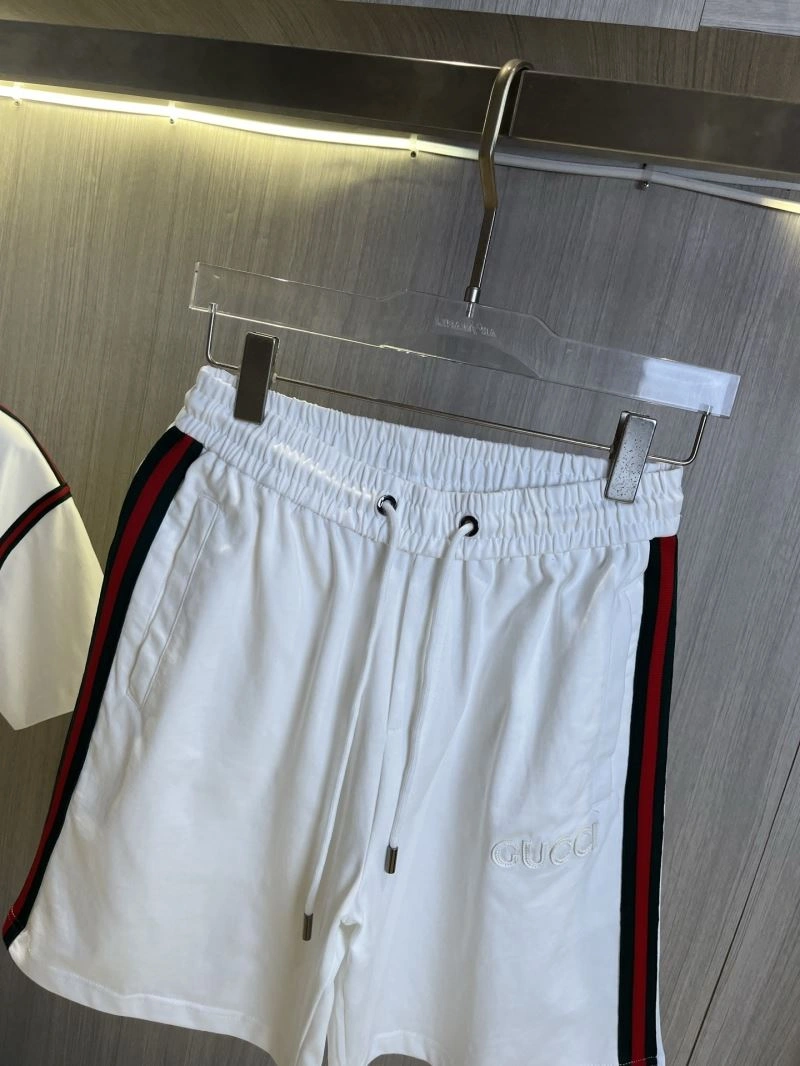 Durable Gucci Short Suits 126724