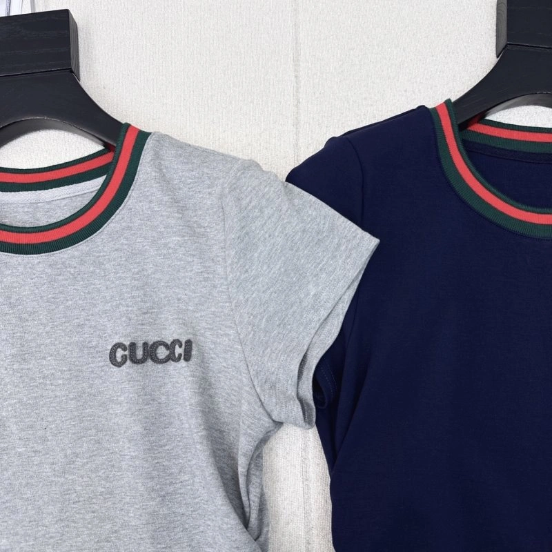 Gucci Short Suits UrbanChic 124835