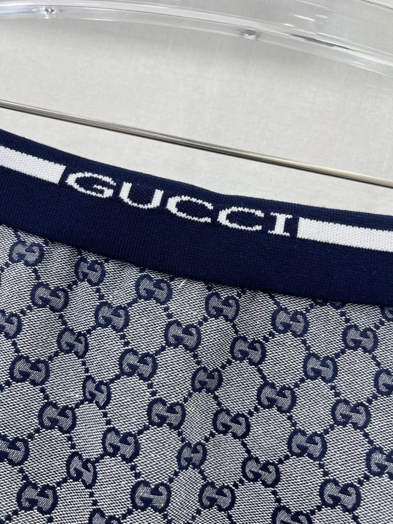 WellDesigned Gucci Short Suits 124833