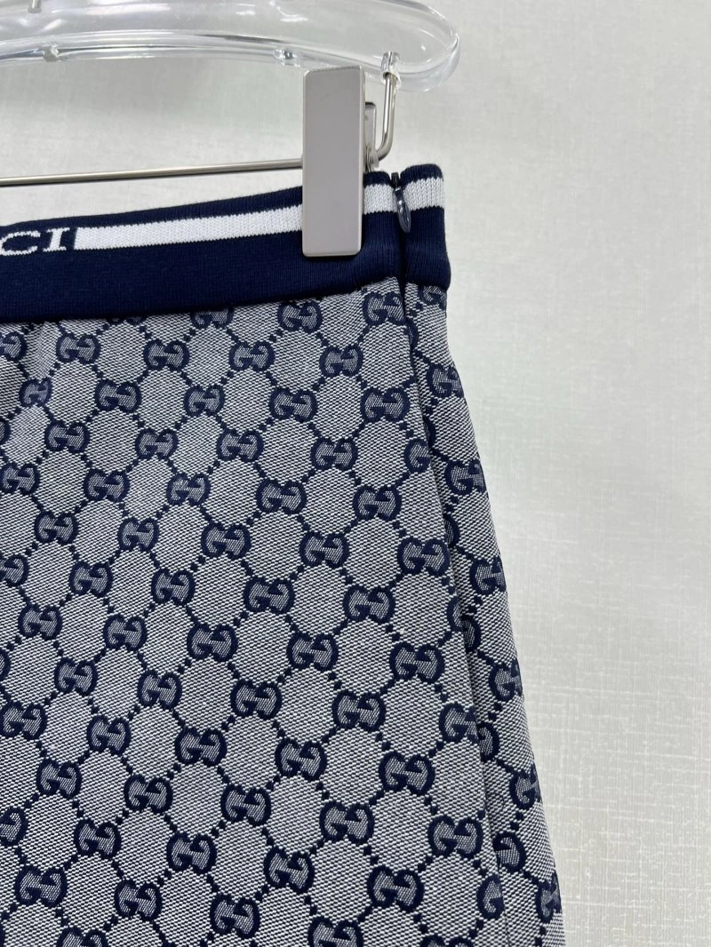 WellDesigned Gucci Short Suits 124833