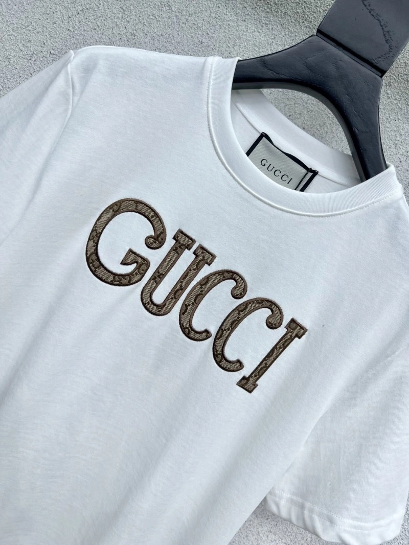 Gucci Short Suits Fashionable 124827