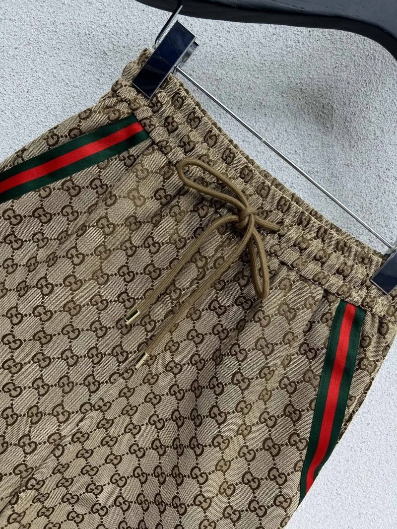 Gucci Short Suits Fashionable 124827