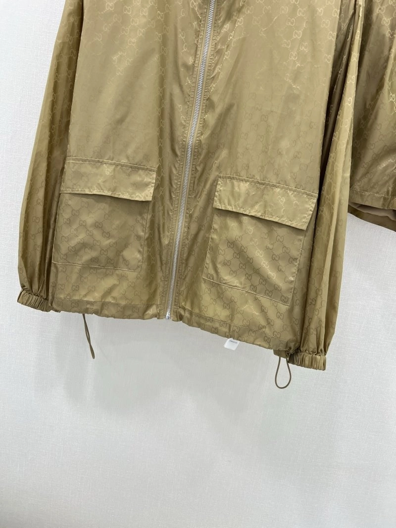 EasyMatch Gucci Short Suits 124811