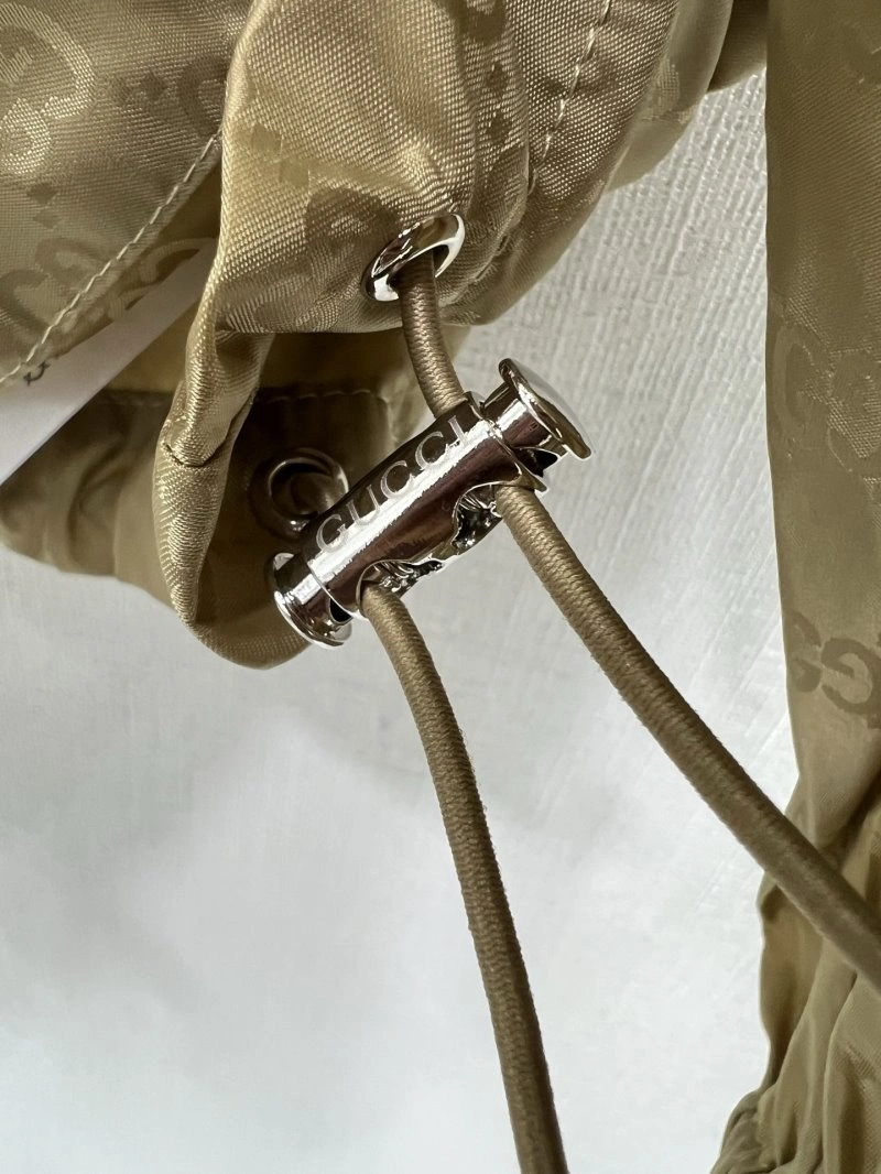 EasyMatch Gucci Short Suits 124811