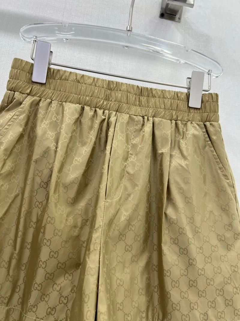EasyMatch Gucci Short Suits 124811