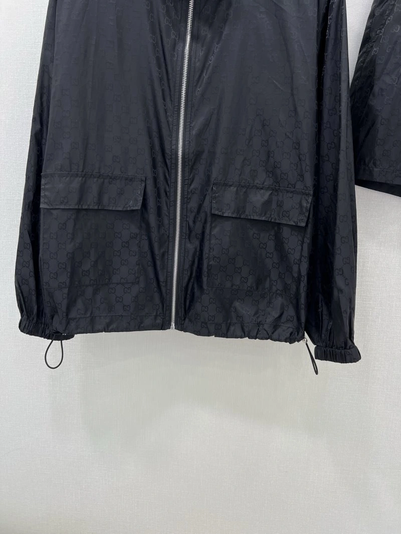 Gucci Short Suits Refined 124820