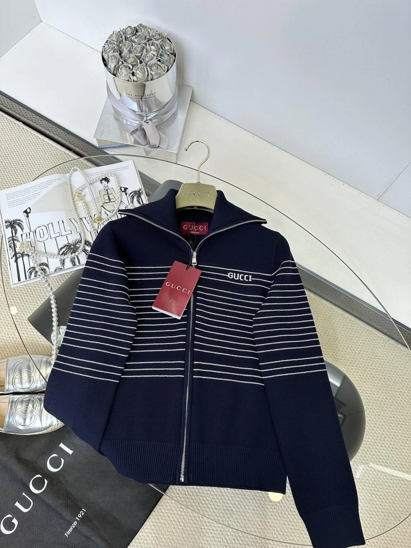 Gucci Short Suits Breathable 124726
