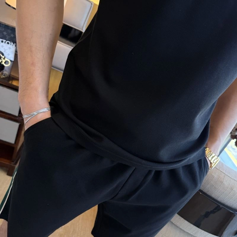 Unisex Gucci Short Suits 126248