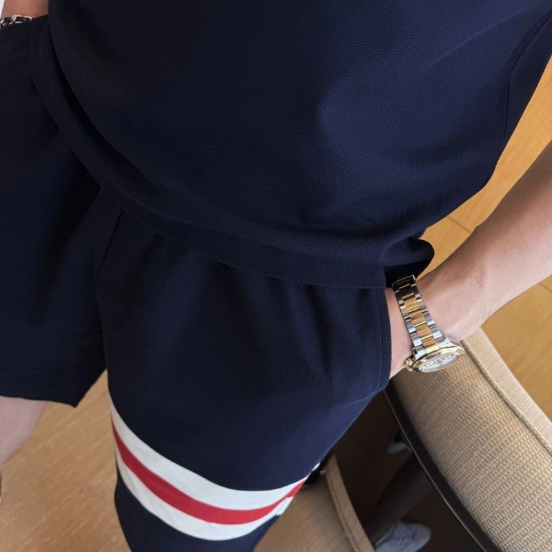 Flexible Gucci Short Suits 126243