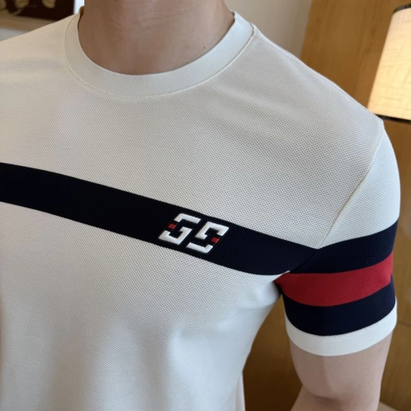 Functional Gucci Short Suits 126241
